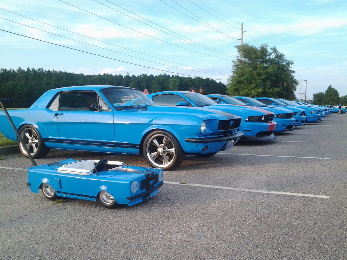 PERRY 65 MUSTANG PEDAL CAR