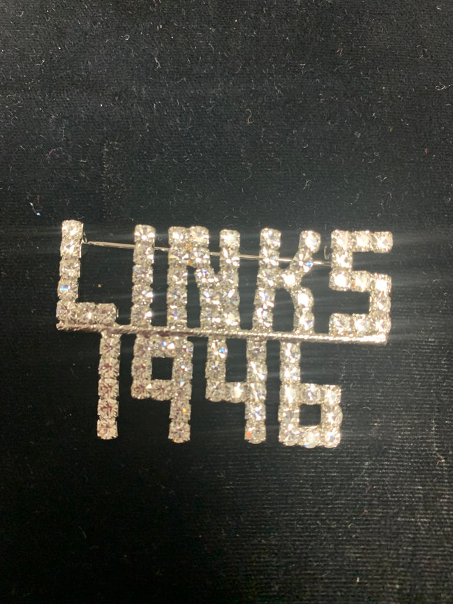 2 Line Links 1946 Crystal Pin (Clear)