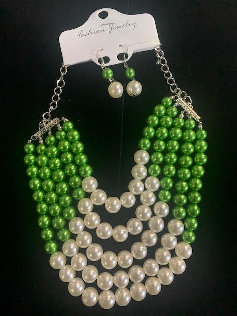 White & Green Pearl Necklace Set (5 Strand)