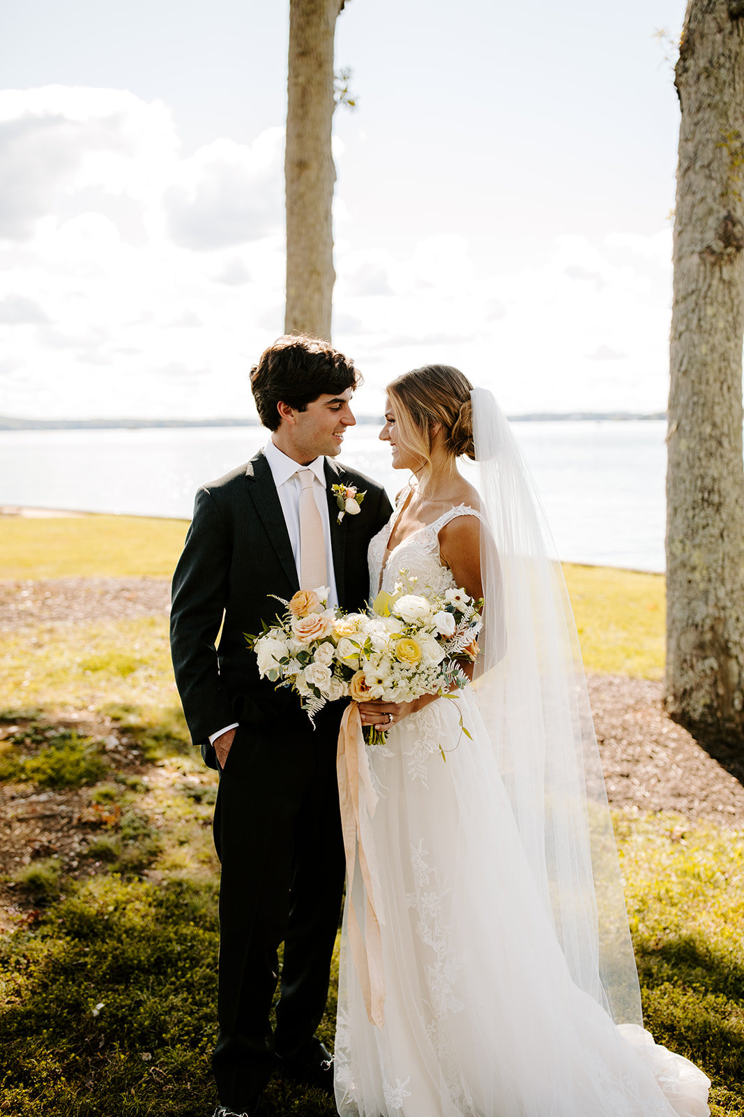 Lakeside Wedding in Virgina - Winston-Salem Florist ...